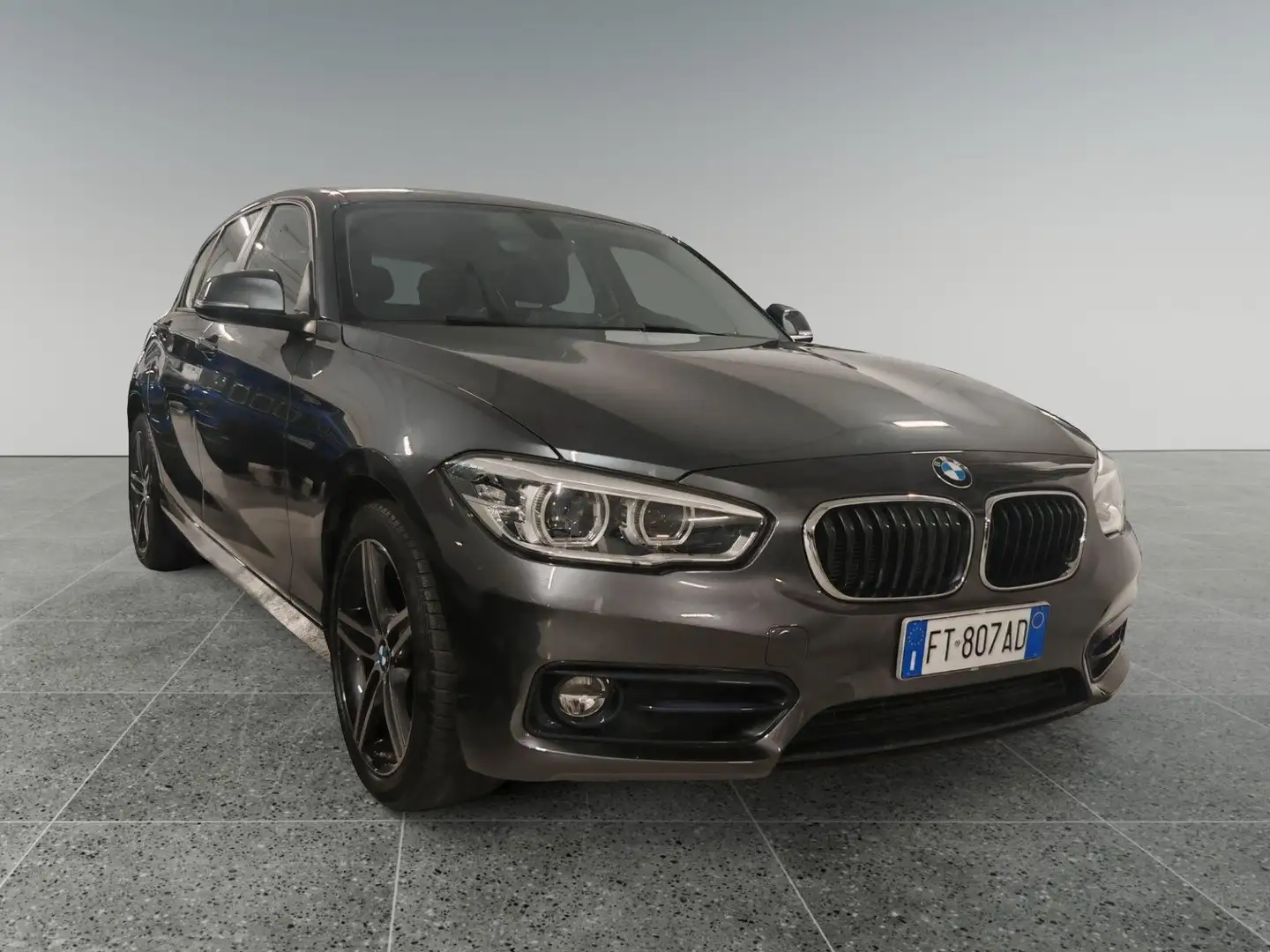 BMW 116 116d 5p. Sport Grigio - 1