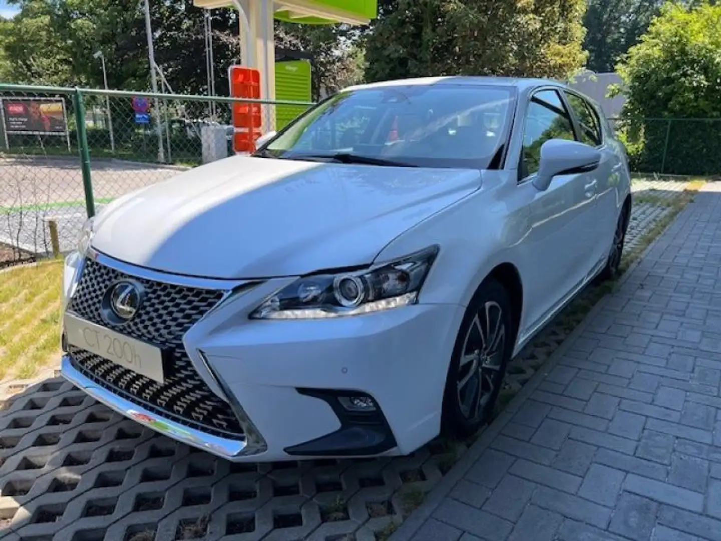 Lexus CT 200h Business Line Blanc - 1