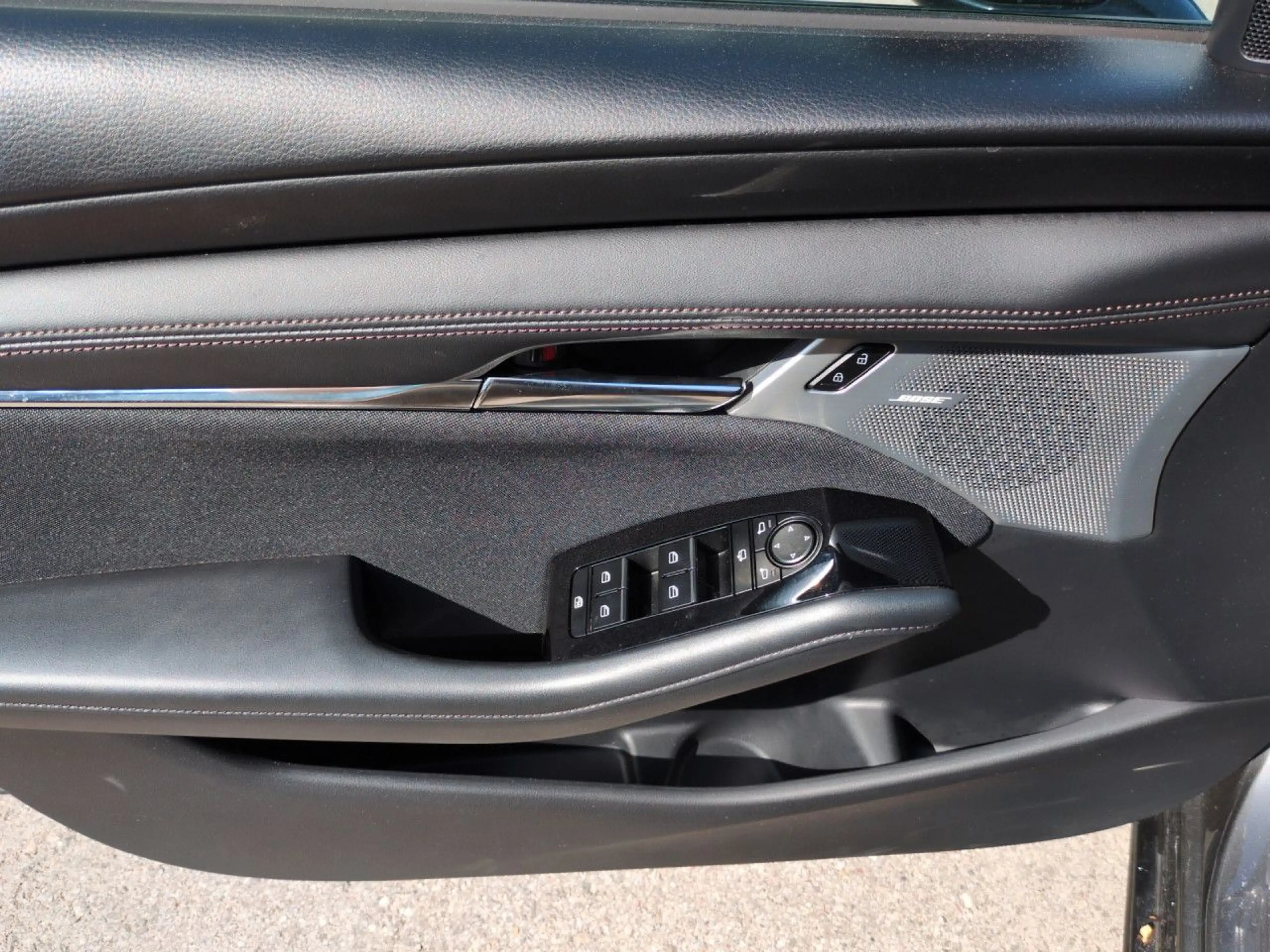 Mazda 3 2.5 e-SKYACTIV-G Exclusive-Line Automatik Navi — photo 9