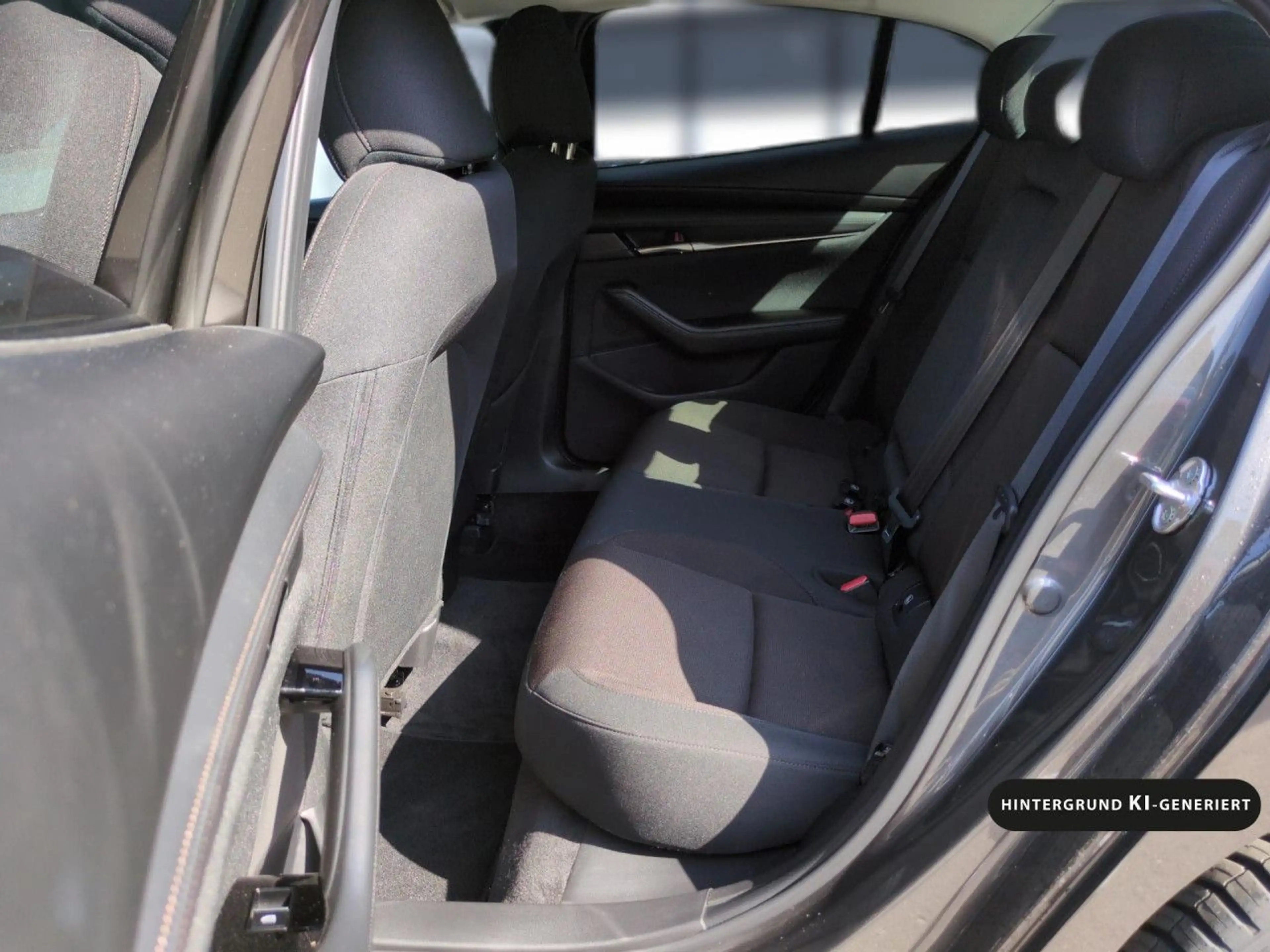 Mazda 3 2.5 e-SKYACTIV-G Exclusive-Line Automatik Navi — photo 15