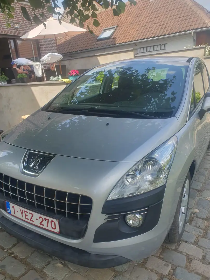 Peugeot 3008 1.6 HDi Confort Pack FAP - 1