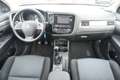 Mitsubishi Outlander 2.0 2WD Klimaaut. Tempomat Sitzheizung Rot - thumbnail 13