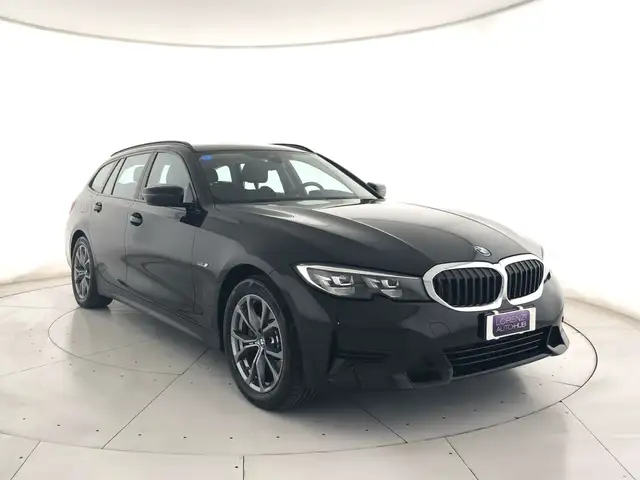 BMW 320 e Touring Sport auto CAMERA+C.17"