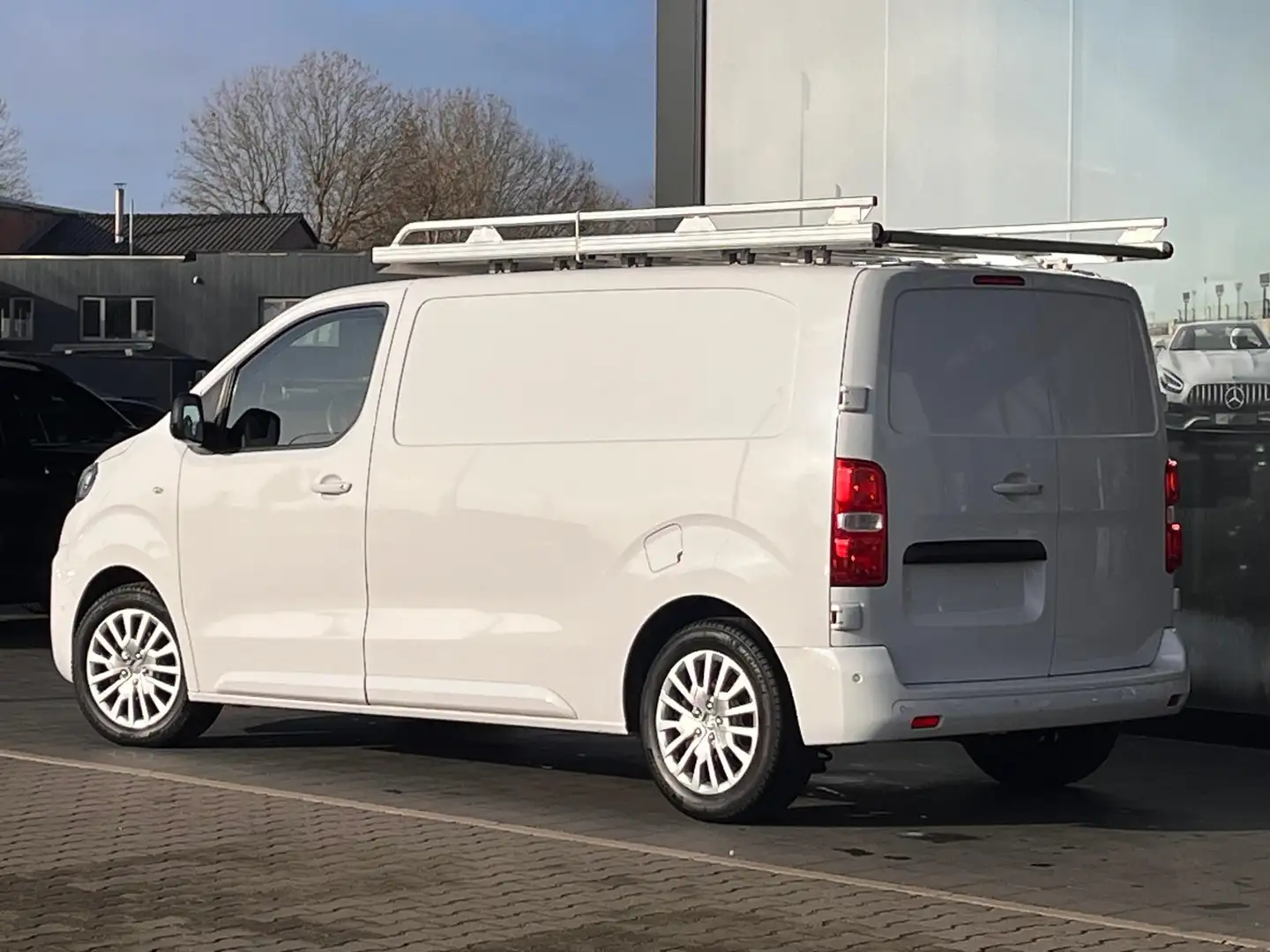 Peugeot Expert L2 2.0 BlueHDi 145 EAT8 Blanc - 2