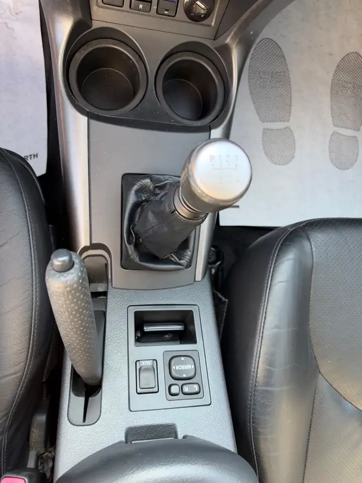 TOYOTA RAV4 - 2.2 D-4D 150ch - SELLERIE CUIR - PACK SPORT