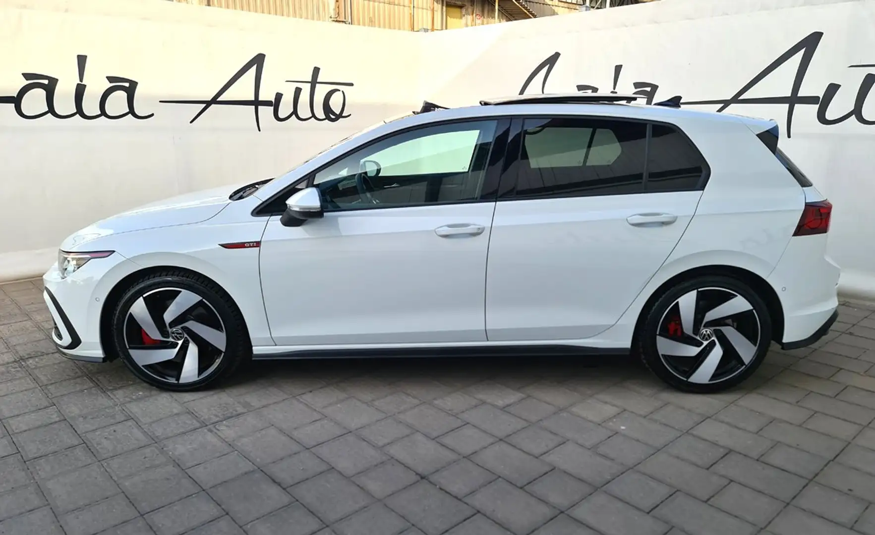 Volkswagen Golf GTI 2.0TSI DSG 245CV TETTO FULL LED Bianco - 2