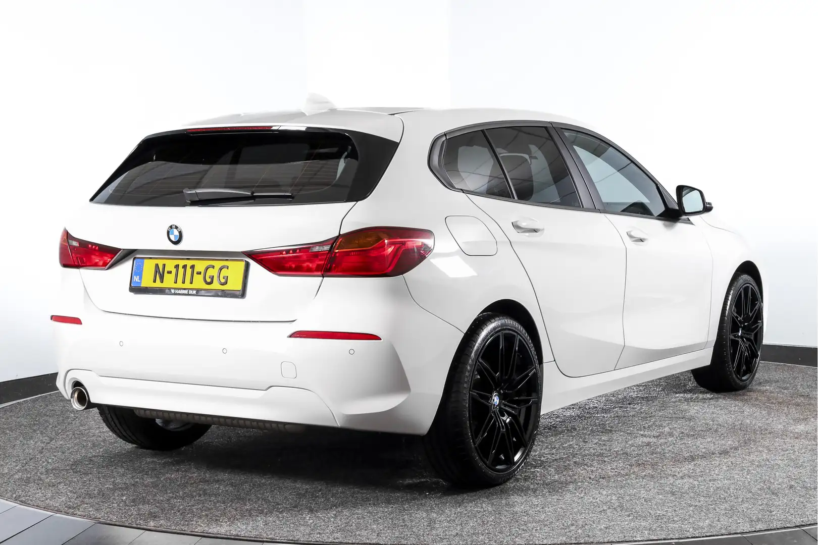BMW 118 1-serie 118i 140 PK Corporate High Executive | Cru Blanc - 2