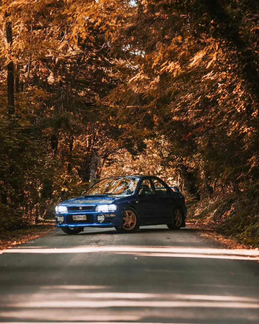 Subaru Impreza Berlina 2.0i turbo WWW 4wd Blau - 1