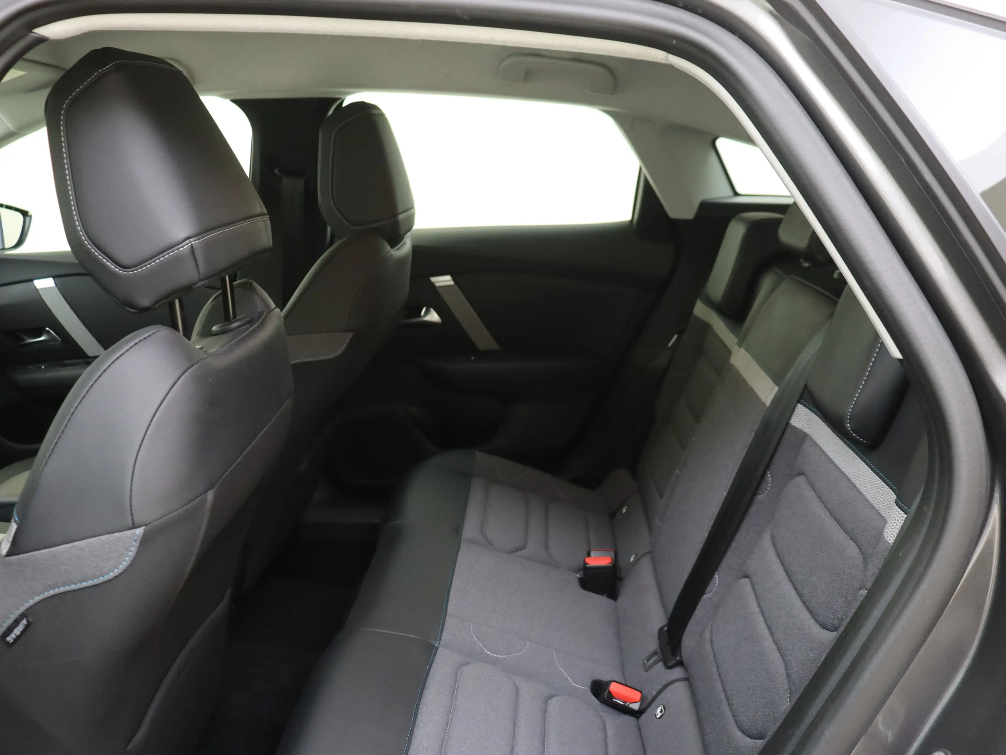Citroen E-C4 Electric You 50 kWh — photo 12