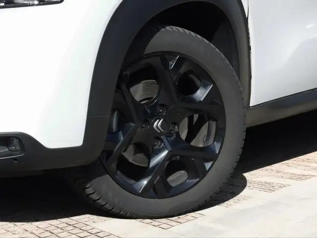 Citroen C3 Aircross view 4