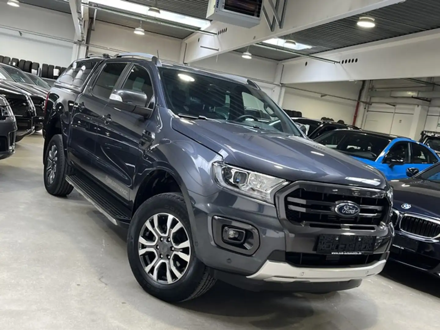 Ford Ranger Wildtrack HardTop 1-Hand Šedá - 2