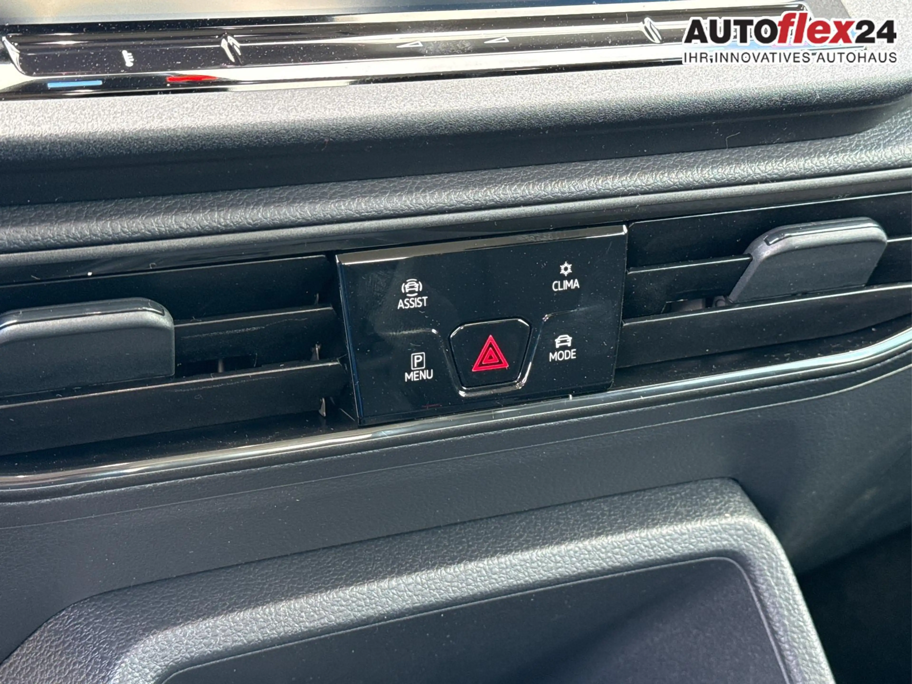 Volkswagen Caddy Maxi +PDC v+h+KAMERA+SHZ+GJR+ACC+LANE ASSIST 1.... — photo 21
