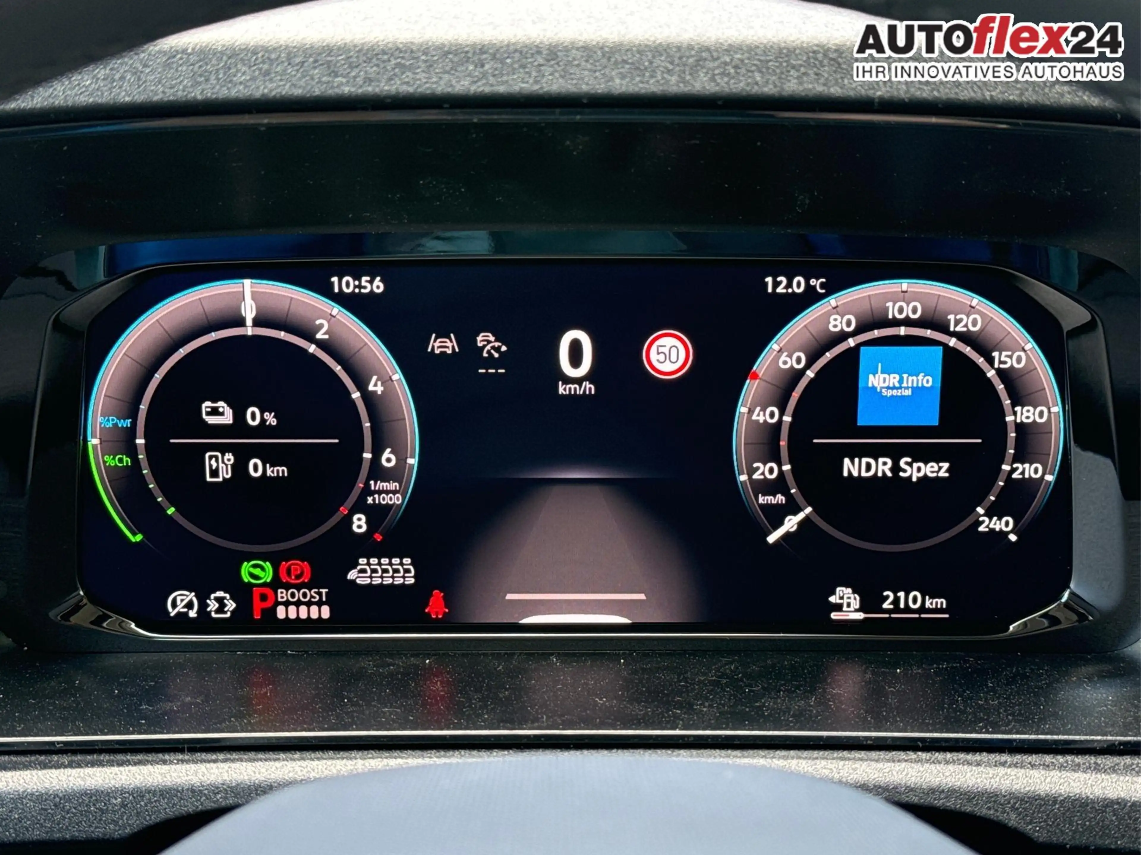 Volkswagen Caddy Maxi +PDC v+h+KAMERA+SHZ+GJR+ACC+LANE ASSIST 1.... — photo 24
