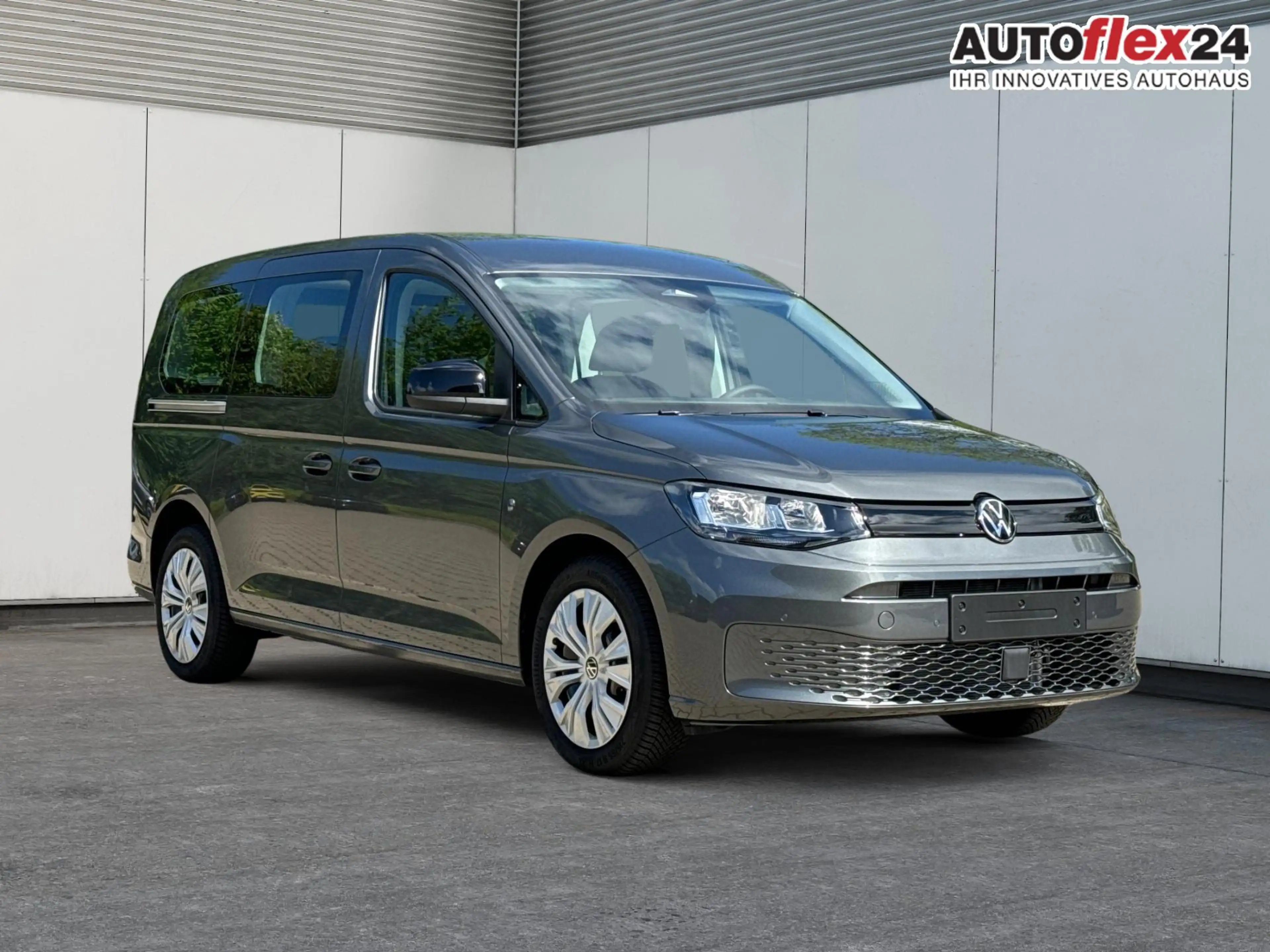 Volkswagen Caddy Maxi +PDC v+h+KAMERA+SHZ+GJR+ACC+LANE ASSIST 1.... — photo 32