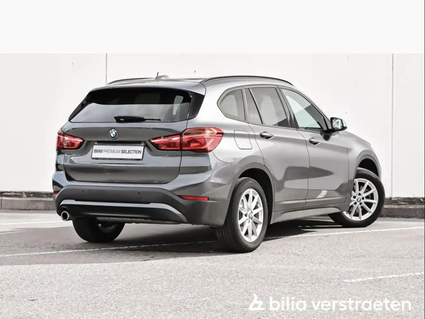 BMW X1 18i Schwarz - 2