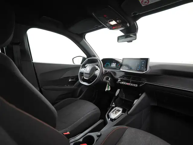 Peugeot 2008 view 2