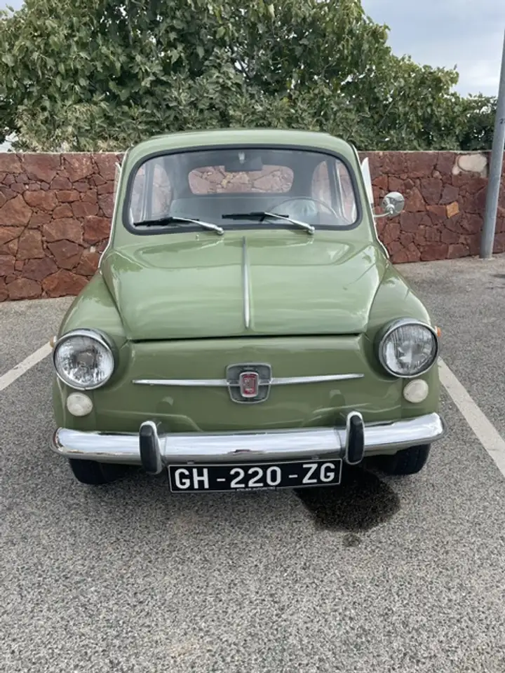 SEAT 600, foto 2