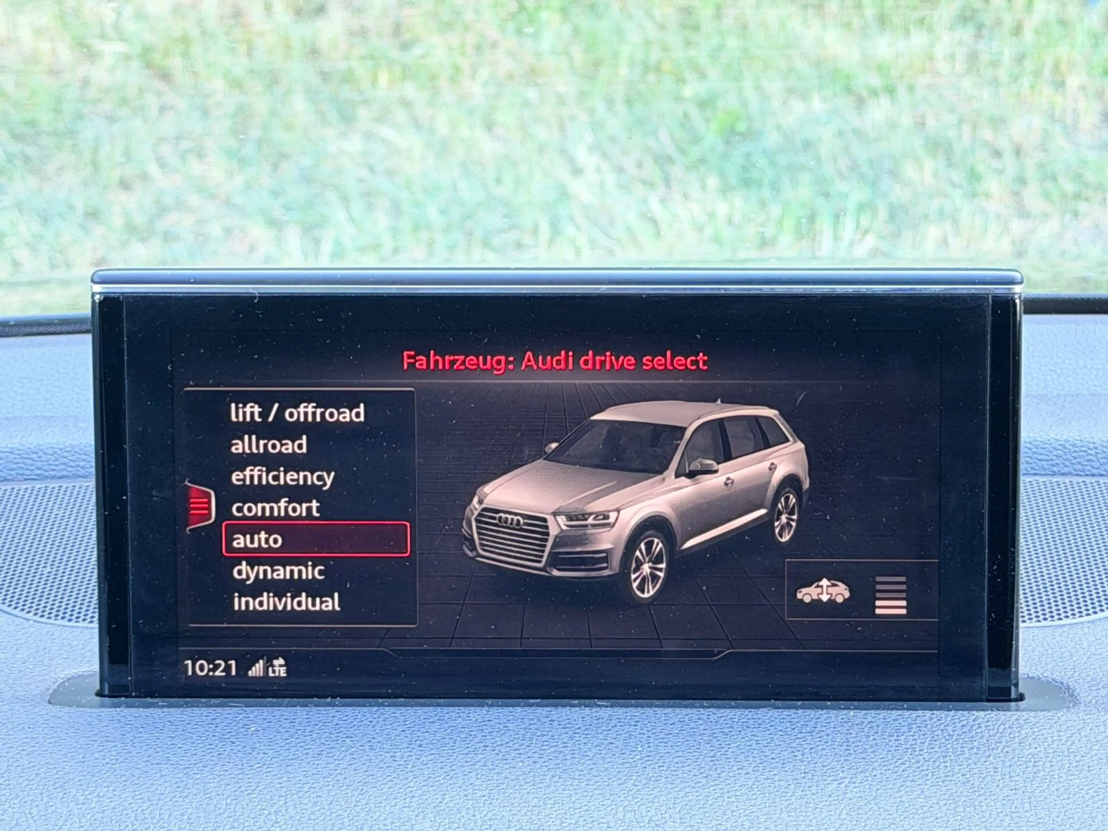 Audi Q7 50 TDI S-LINE/7SITZE/ACC/MATRIX/KAMER/LUFT/AH — photo 13