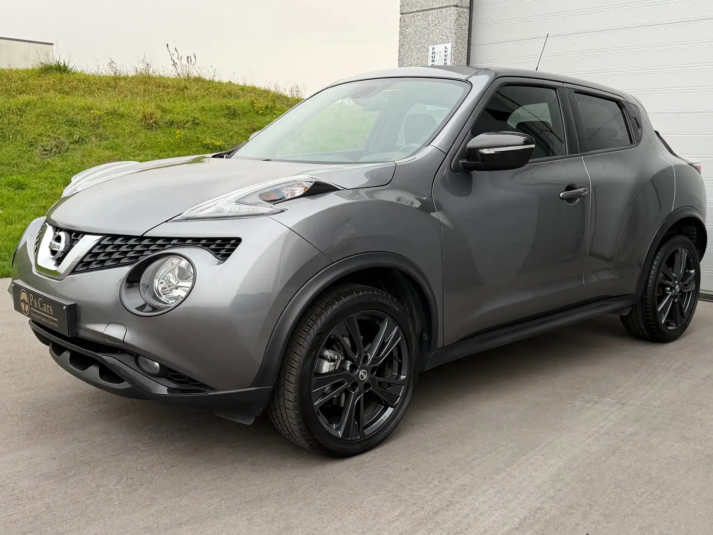 Nissan Juke 1.2 DIG-T 2WD Tekna Gris - 1