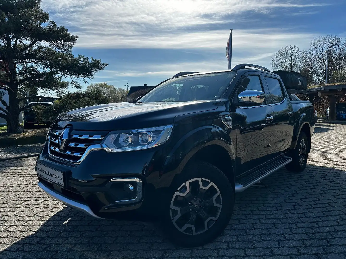 Renault Alaskan Intens Double Cab 4x4 Negro - 1