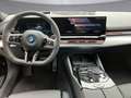 BMW i5 eDrive40 Touring Schwarz - thumbnail 9