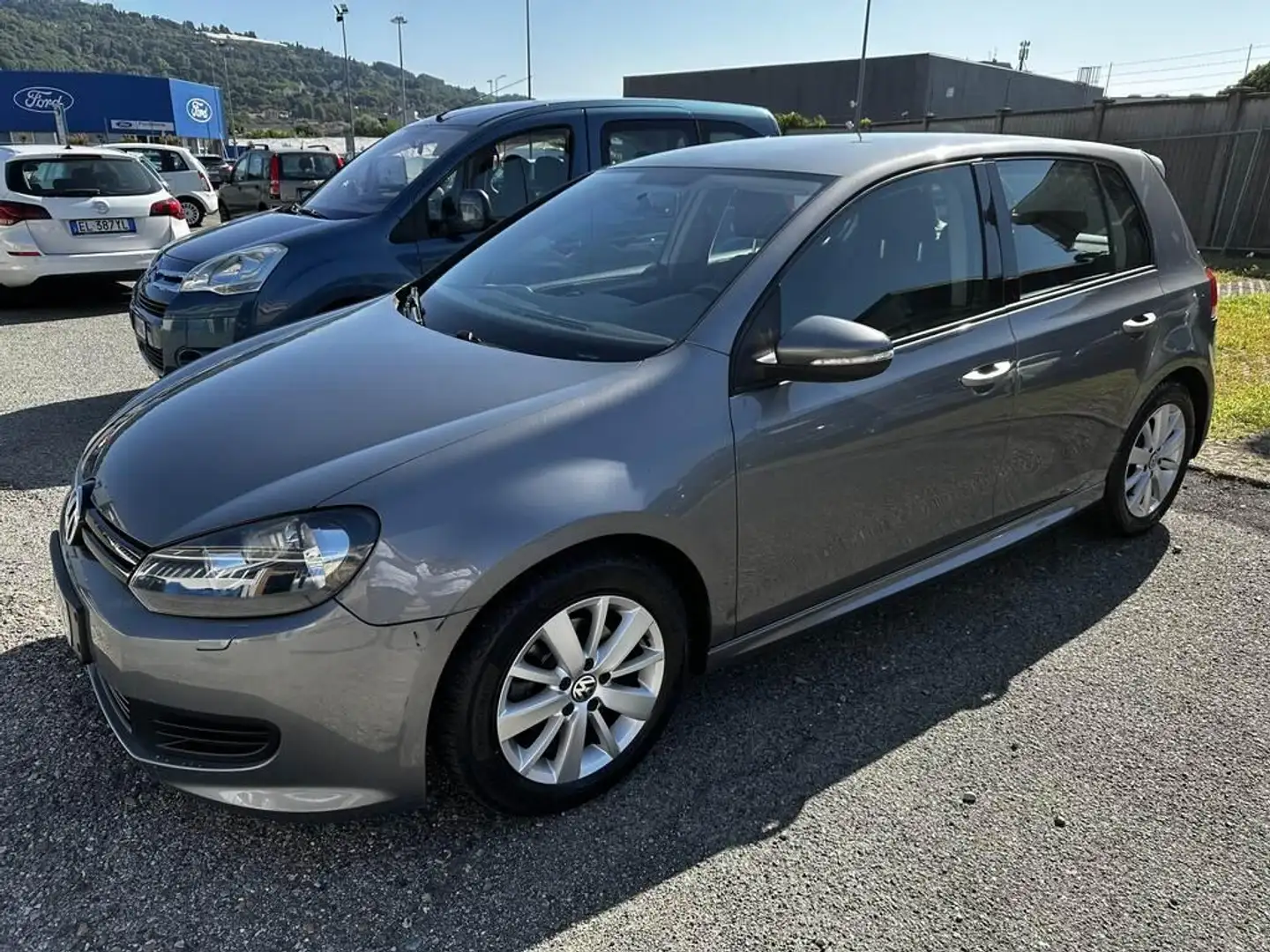 Volkswagen Golf 1.6 tdi Sport Edition 5p Grigio - 1