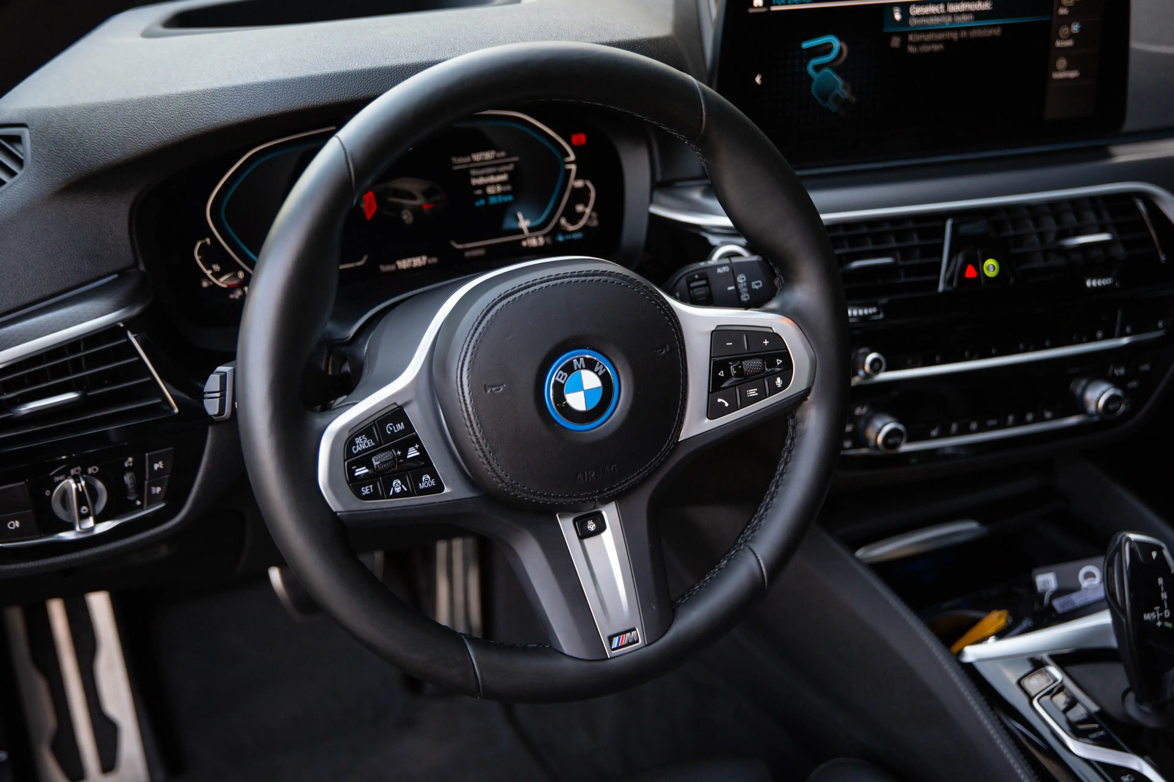 BMW 530 5-serie Touring 530e High Executive M-Sport , SOH — photo 12