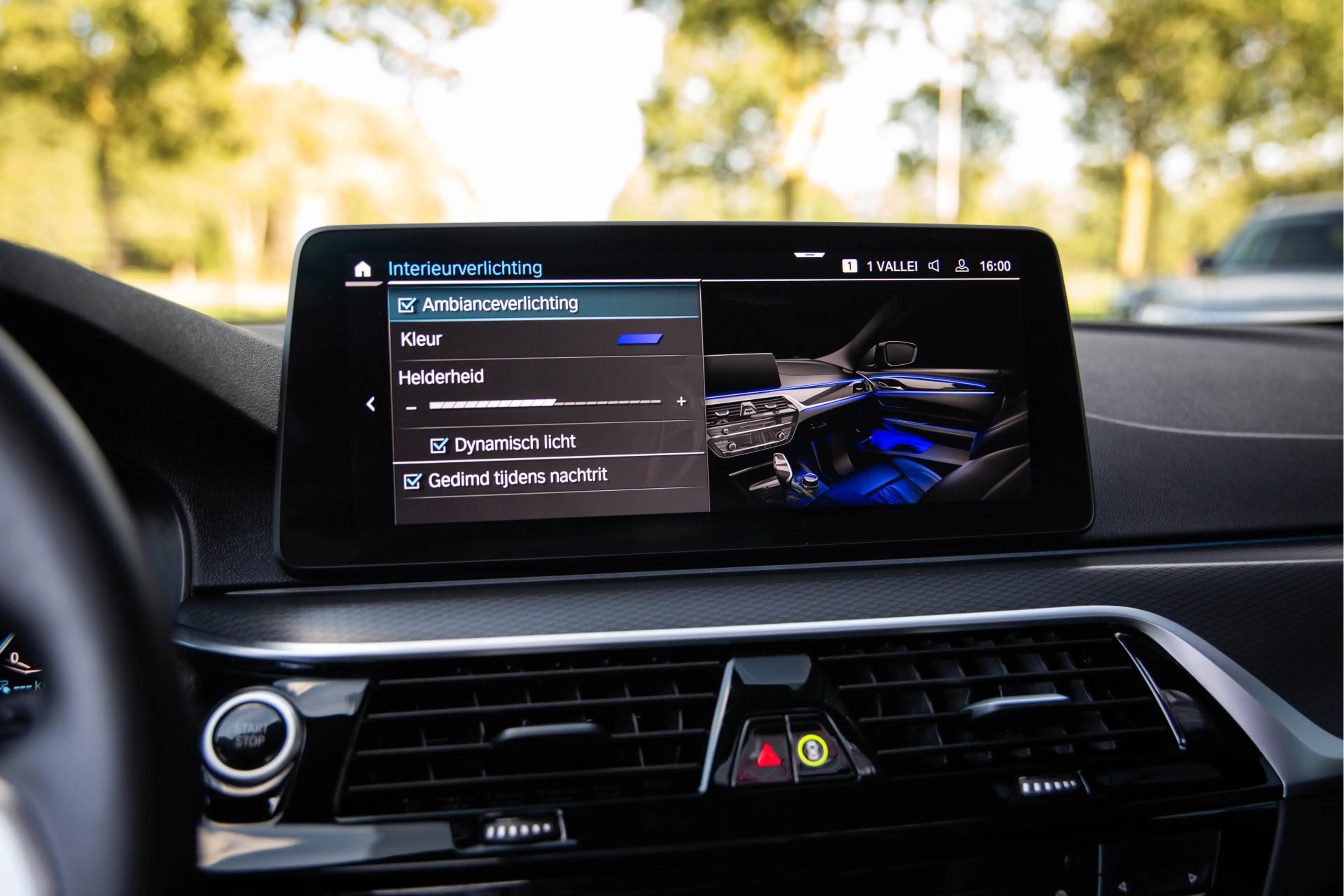BMW 530 5-serie Touring 530e High Executive M-Sport , SOH — photo 25