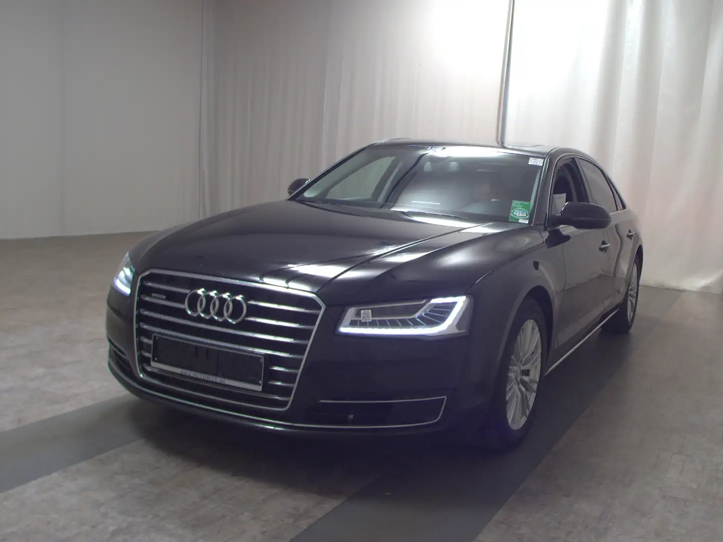 Audi A8 Lang 3.0 TDI Qu. Lang Leder Navi GSD Matrix Schwarz - 2
