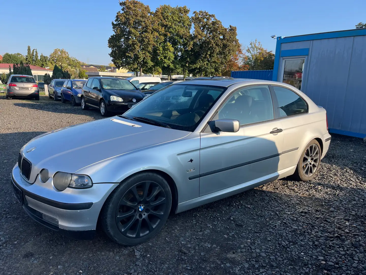 BMW 320 3er 320td compact Silber - 2