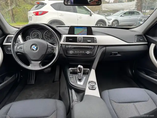 BMW 3 Series view 28