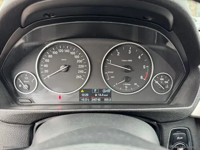 BMW 3 Series view 7
