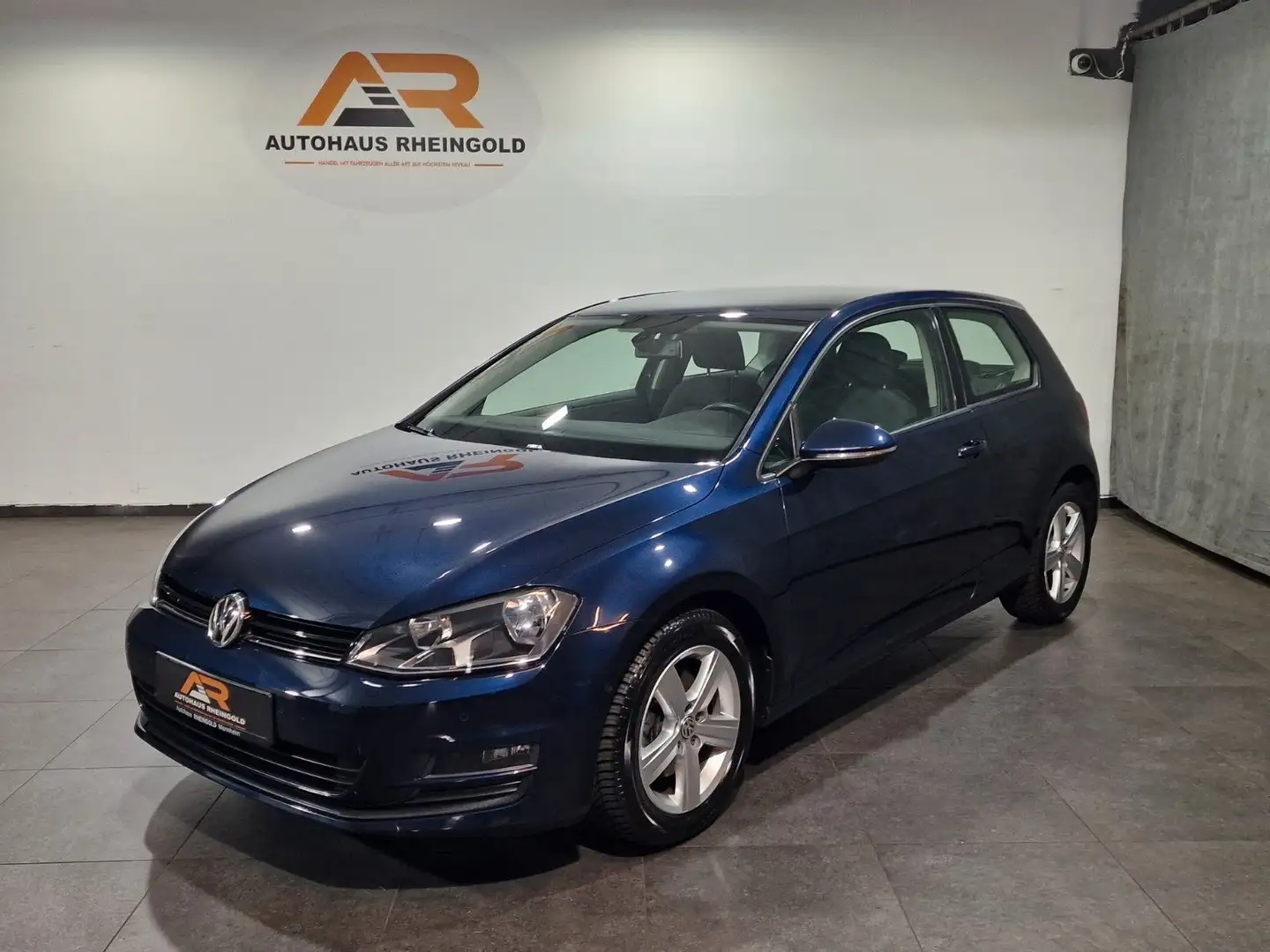 Volkswagen Golf VII Lim. Comfortline BMT Bleu - 1