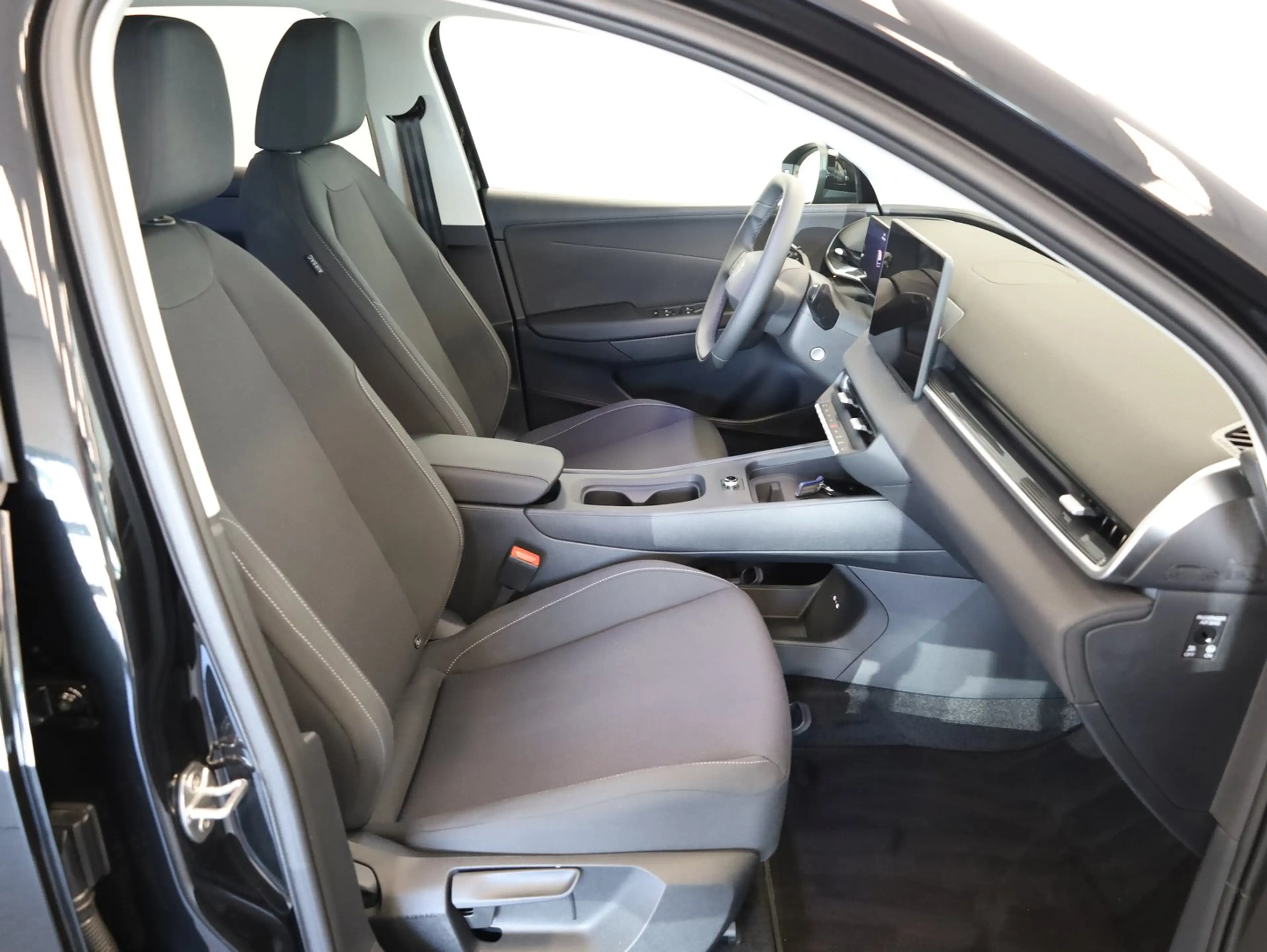 Volkswagen ID. Polo VW ID. Polo Life Edition 155 kW - 52 kWh — photo 9