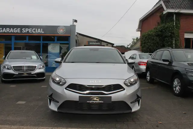 Kia Ceed / cee'd