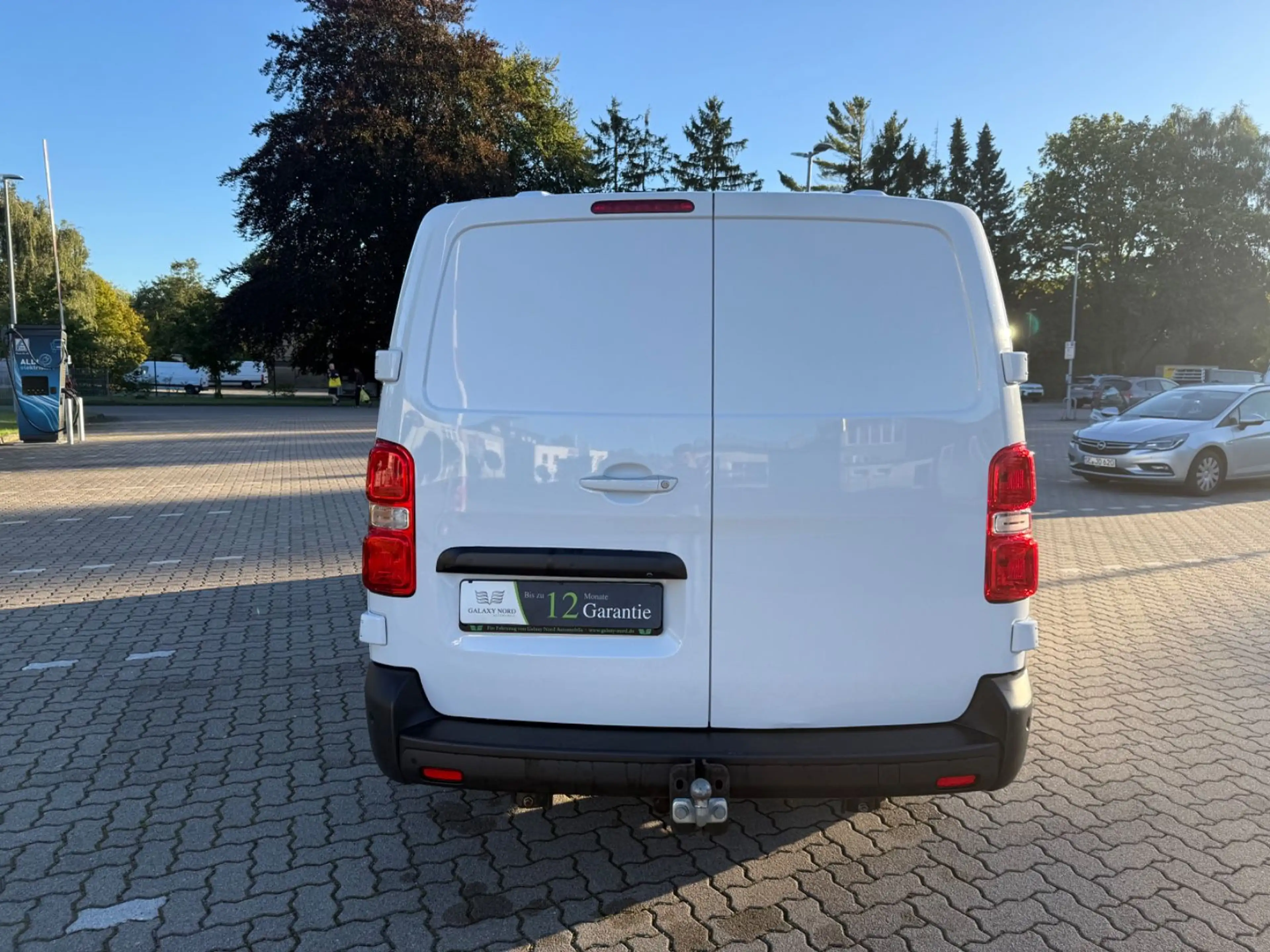 Opel Vivaro extralang L3 Navi AHK 360° Cam ENJOY+S&S — photo 7