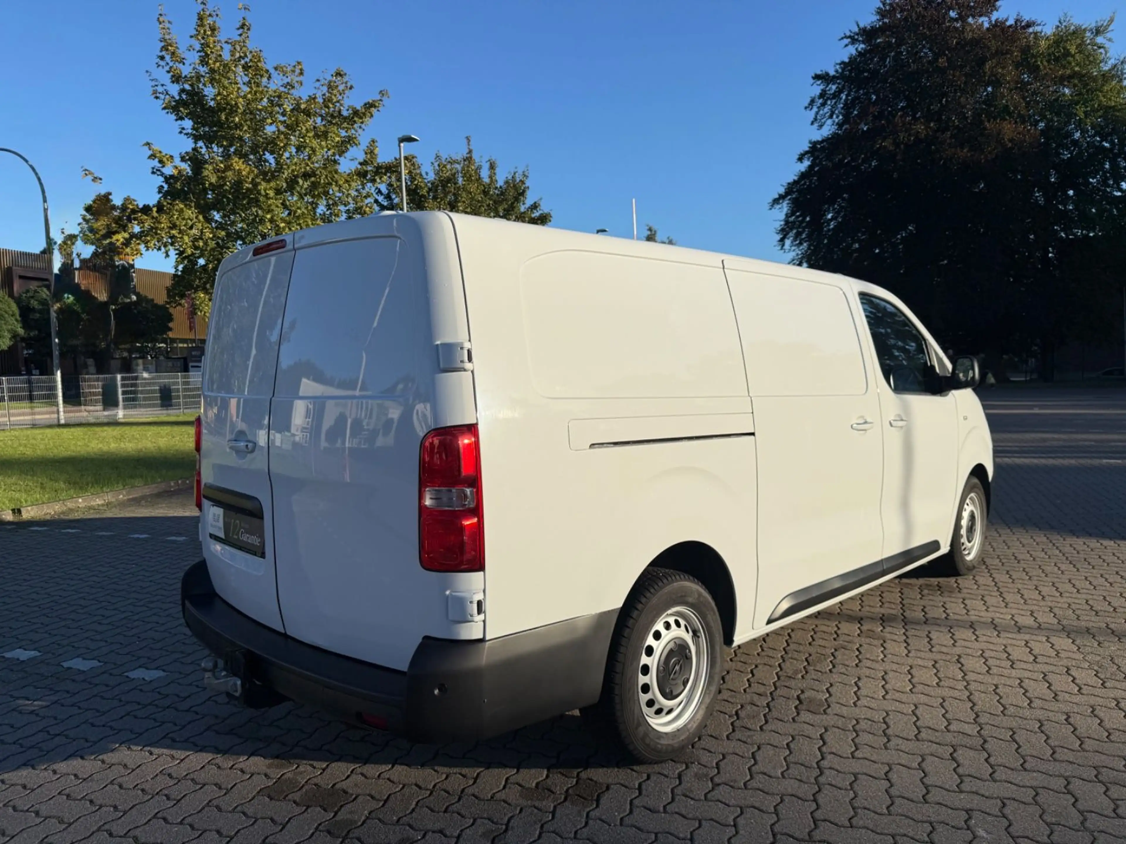 Opel Vivaro extralang L3 Navi AHK 360° Cam ENJOY+S&S — photo 6