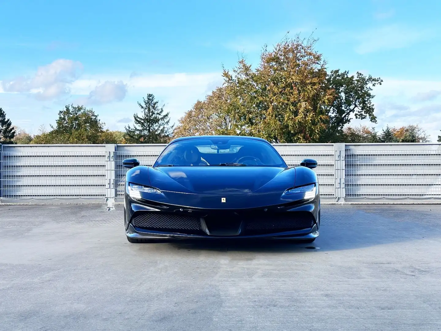 Ferrari SF90 Spider SOFORT LIEFERBAR - BRD-FZG. Noir - 2