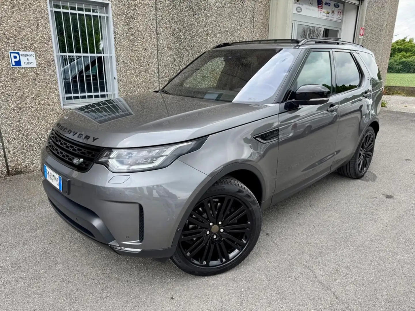 Land Rover Discovery 3.0 TD6 249 CV HSE Luxury "FIRST EDITION"GANCIO" Grigio - 2