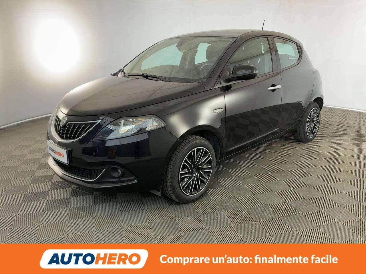 Lancia Ypsilon 1.0 Mild-Hybrid Gold MHEV