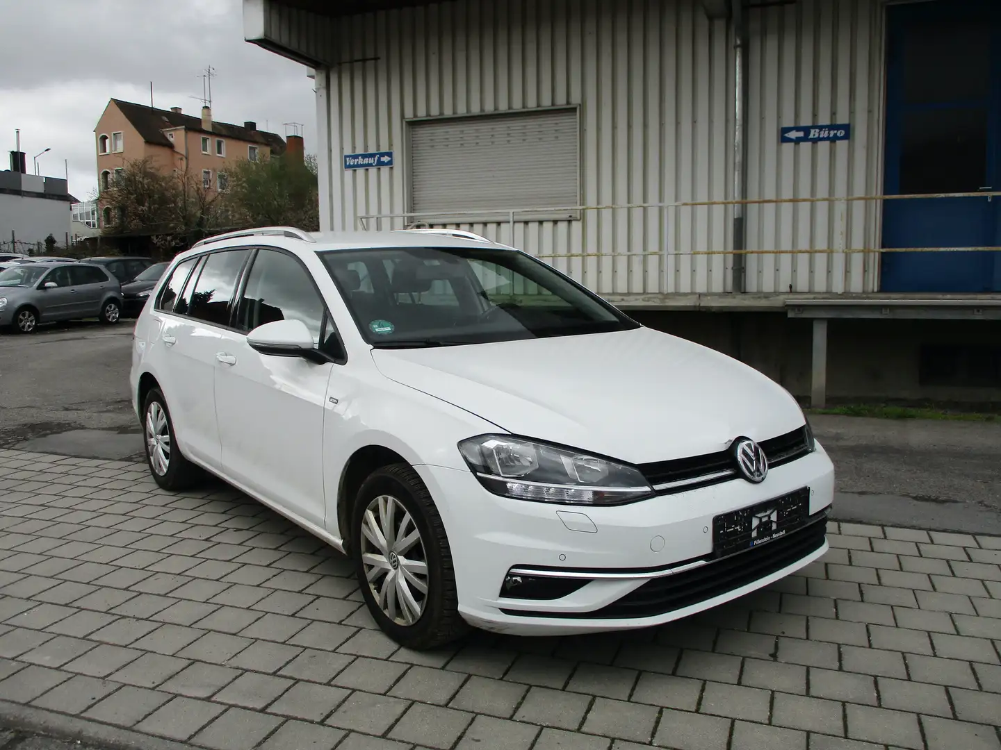 Volkswagen Golf Variant 1.6 TDI Join *Navi*Tempomat*SHZ*Euro 6* Weiß - 2