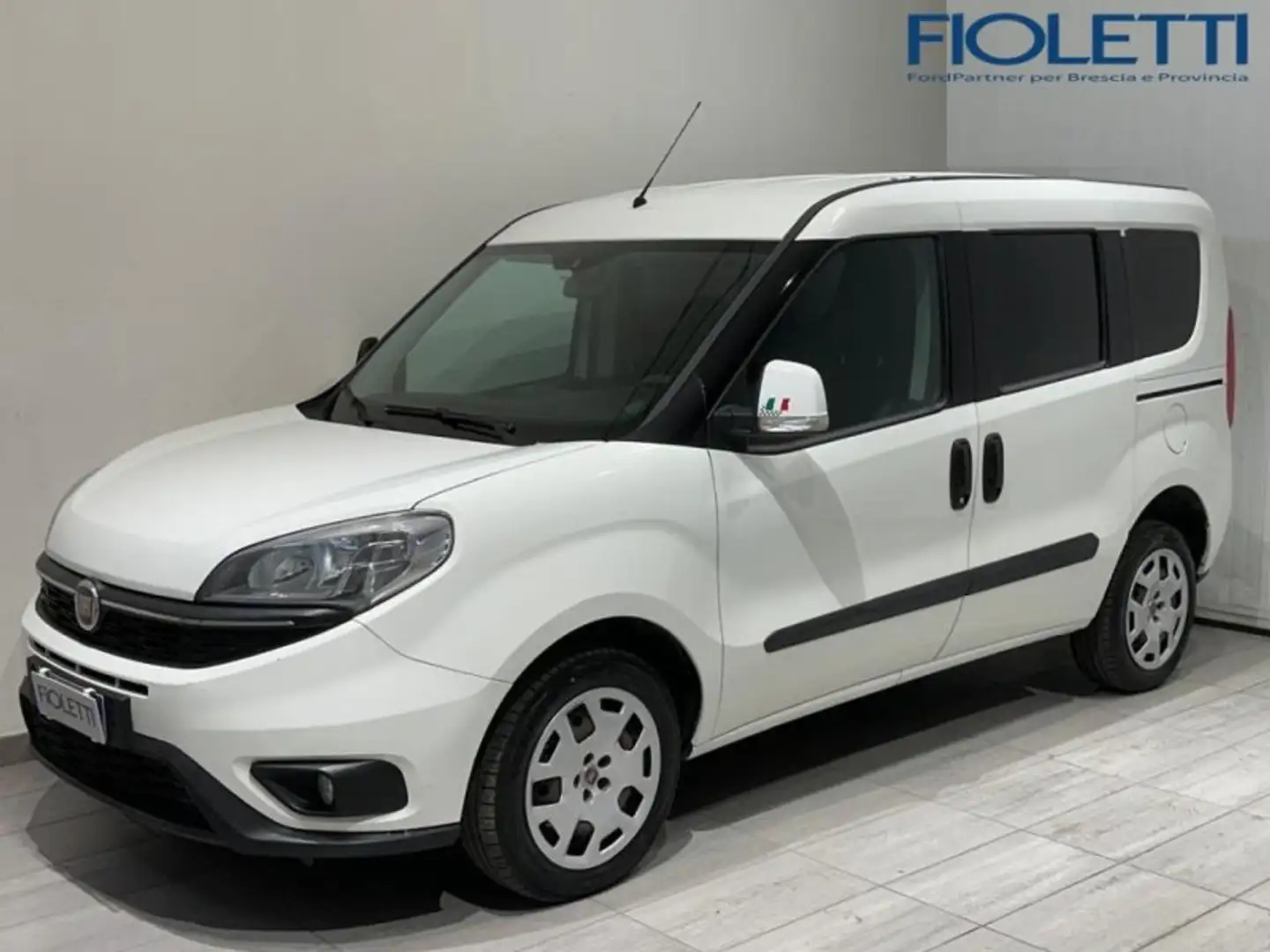 Fiat Doblo 3ª SERIE 1.6 MJT 16V 120CV EASY Weiß - 1