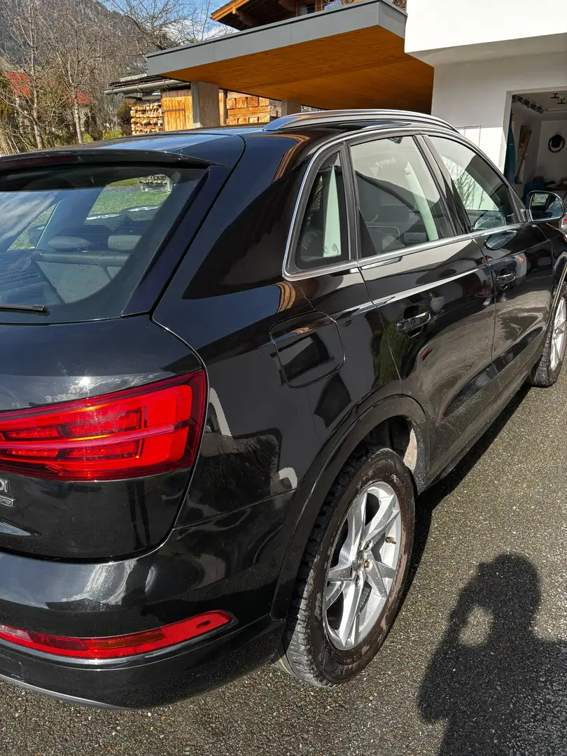 Audi Q3 Q3 2,0 TDI Sport quattro Sport Schwarz - 1