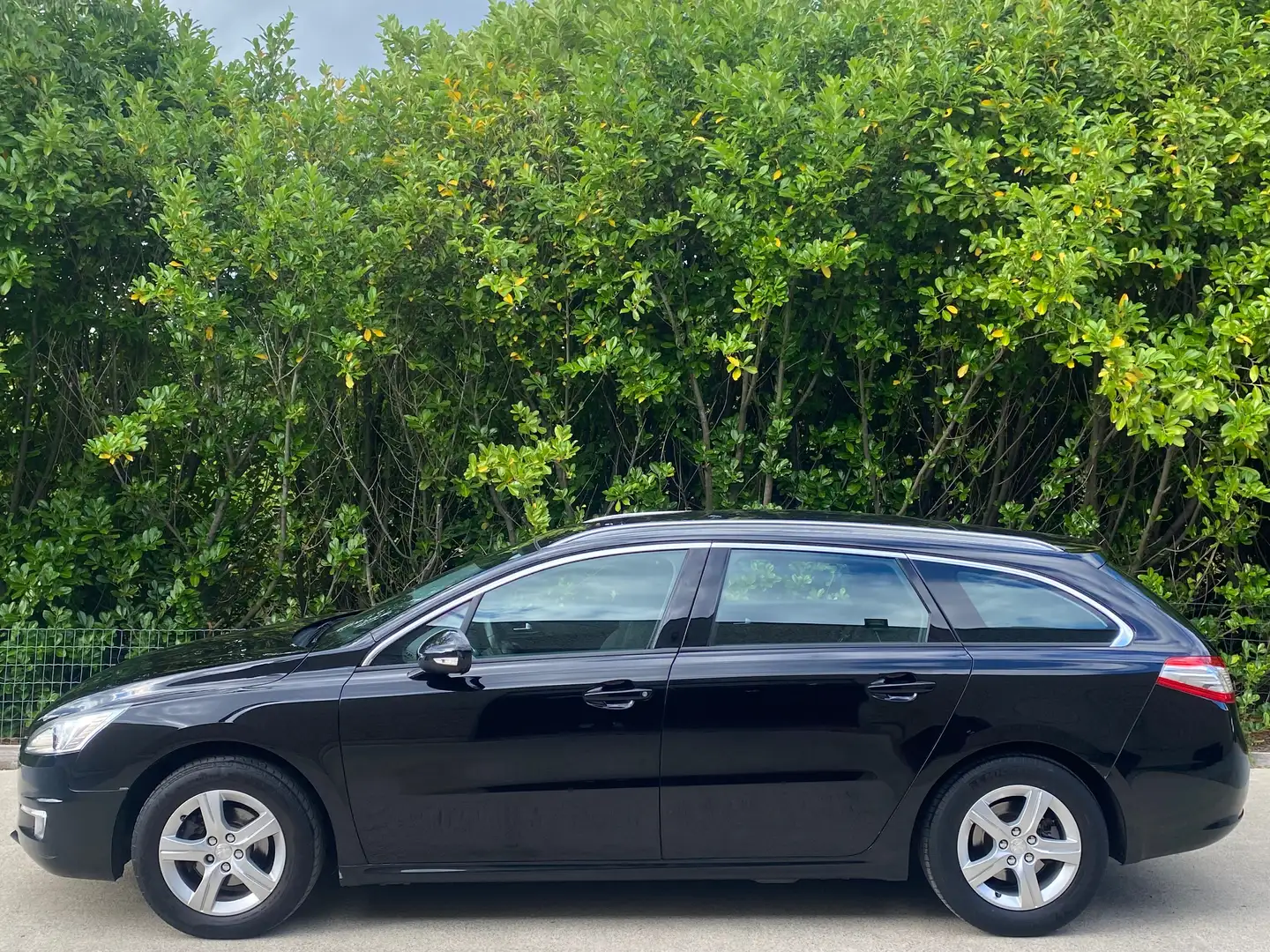 Peugeot 508 508 SW 1.6 e-HDi / GPS / FULL CARNET / TOIT PANO!! Noir - 2