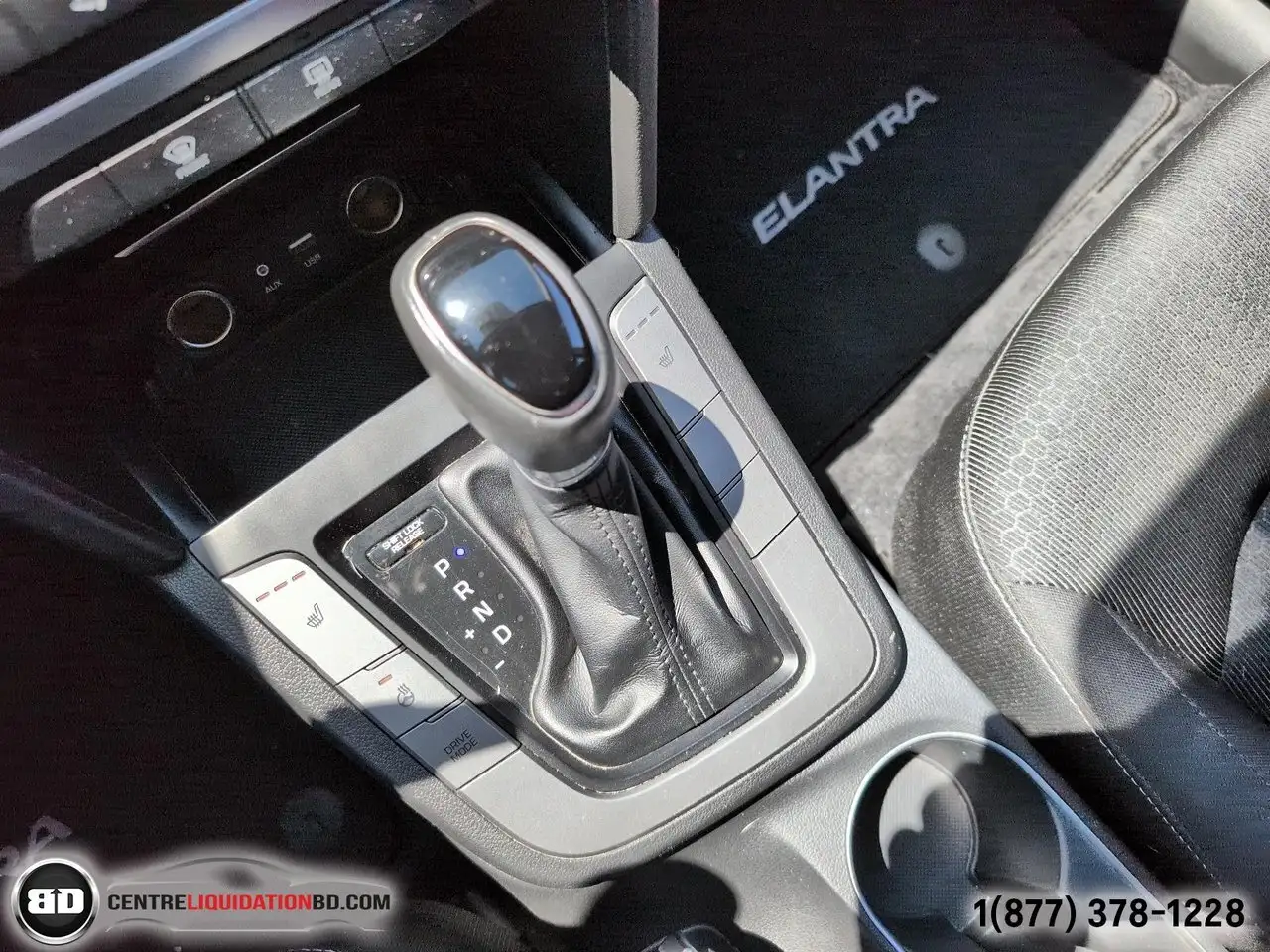 Hyundai ELANTRA снимка Hyundai ELANTRA