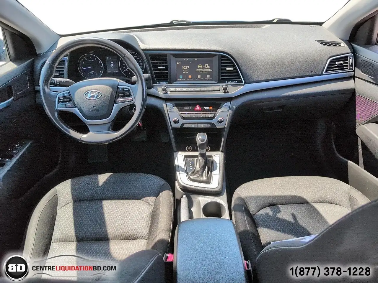 Hyundai ELANTRA снимка Hyundai ELANTRA