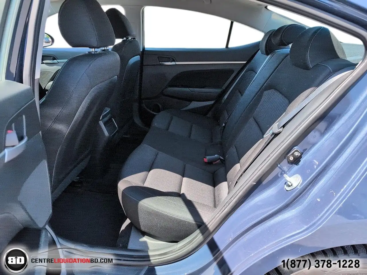 Hyundai ELANTRA снимка Hyundai ELANTRA