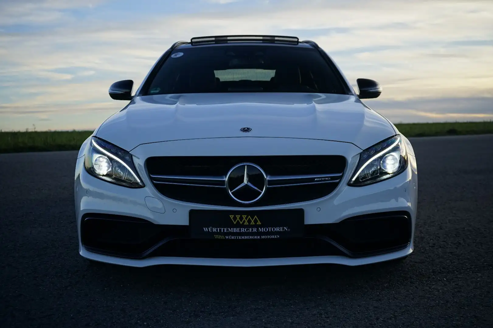 Mercedes-Benz C 63 AMG *PANO*BURM*HuD*NIGHT*DISTRO+*KAMERA* Weiß - 2