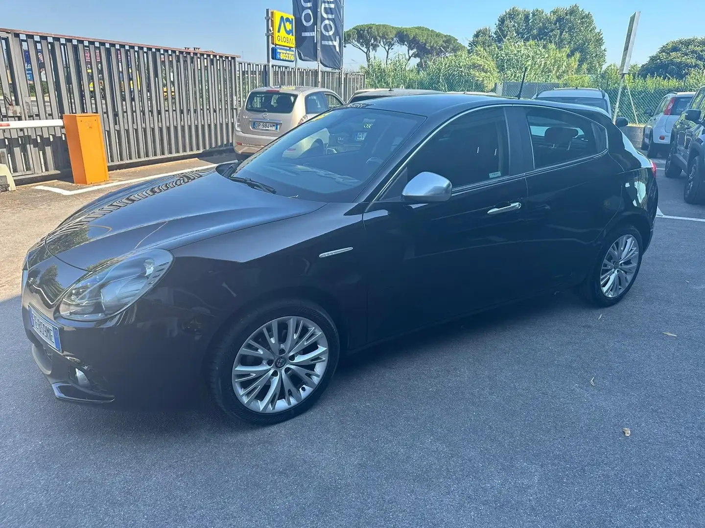Alfa Romeo Giulietta 1.4 Turbo 120 CV Super Nero - 2