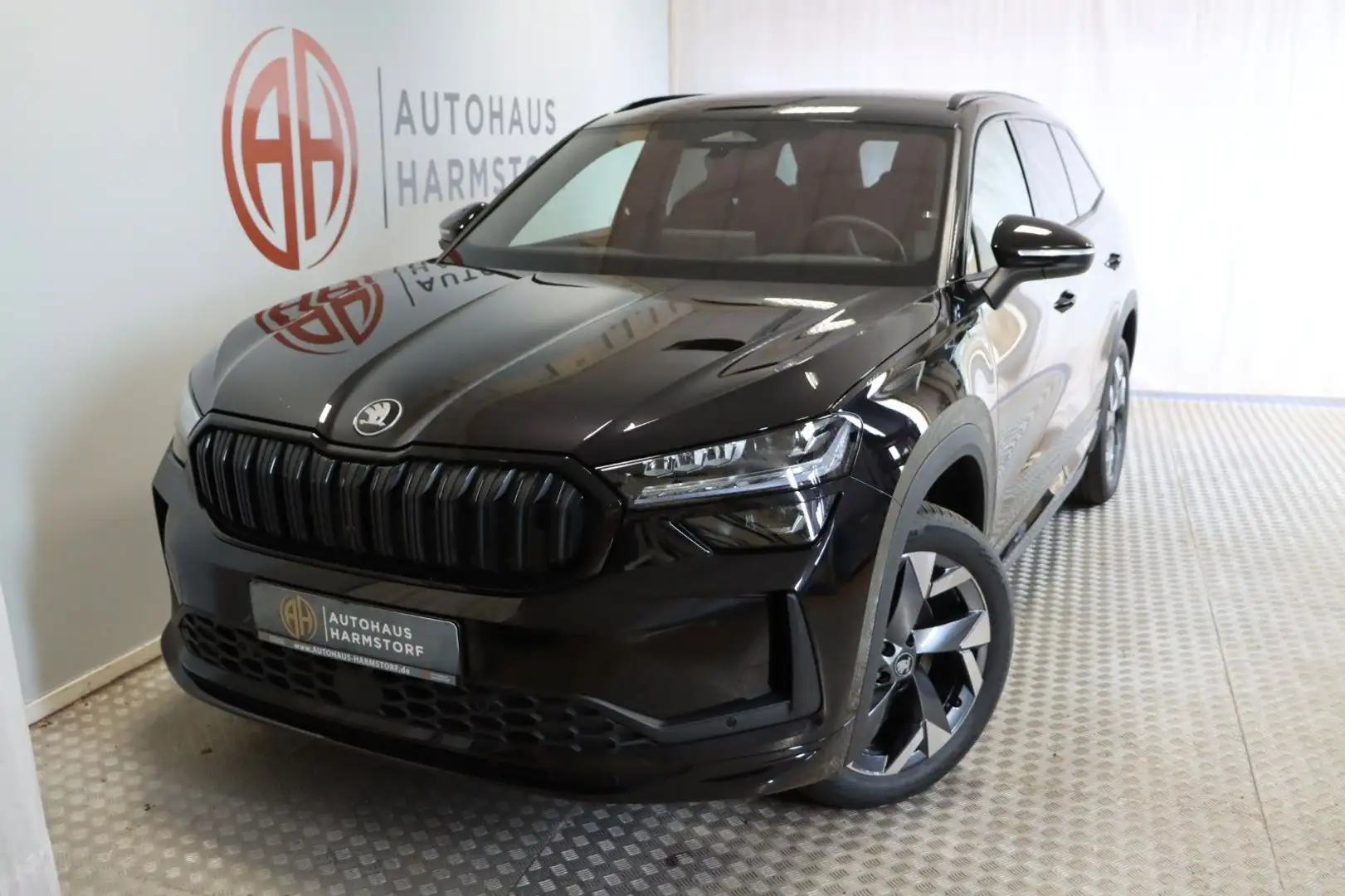 Skoda Kodiaq 1.5 TSI 110kW Sportline AHK Matrix Kamera Noir - 1